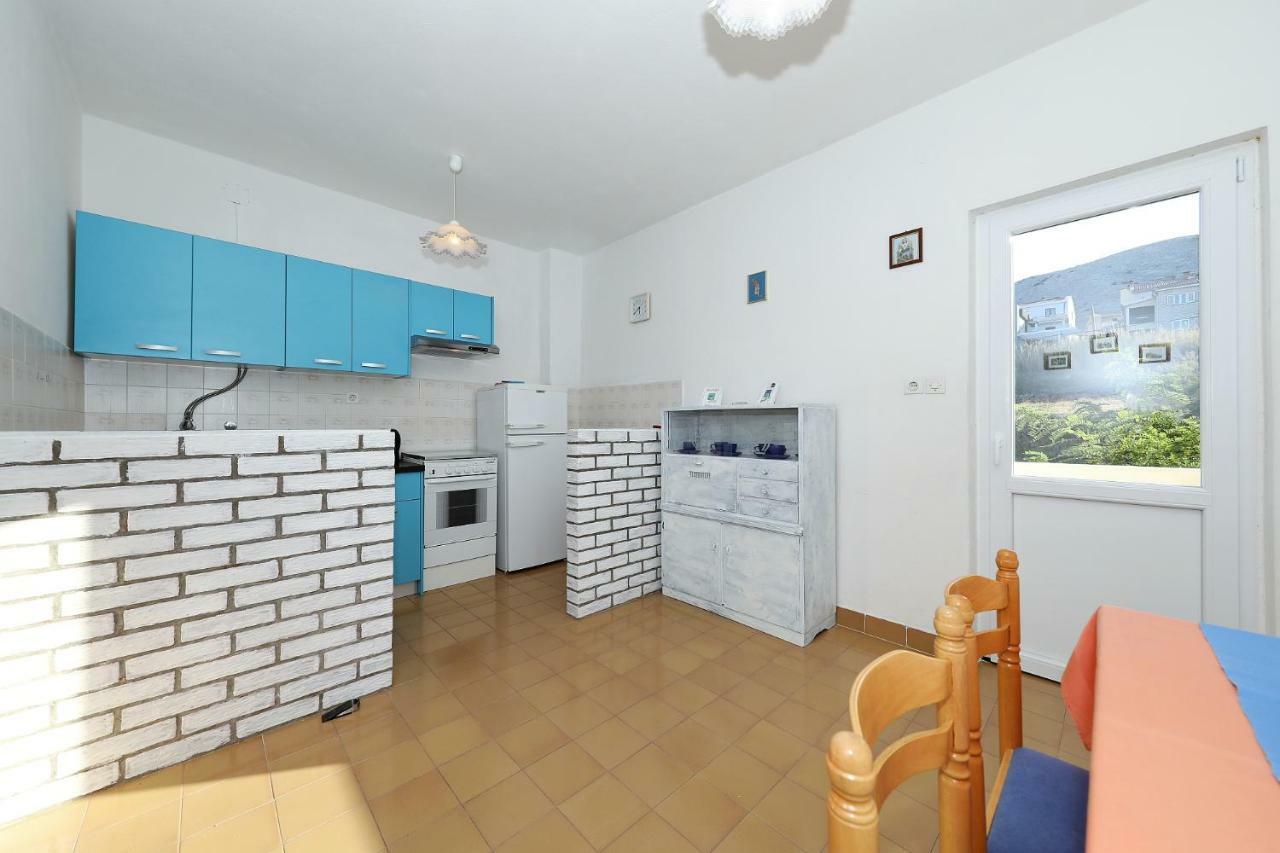 Apartmani Mila Паг Екстериор снимка